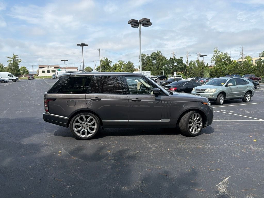land rover range rover 2017 SALGS2FV8HA353608 image land rover range rover 2017 SALGS2FV8HA353608 image